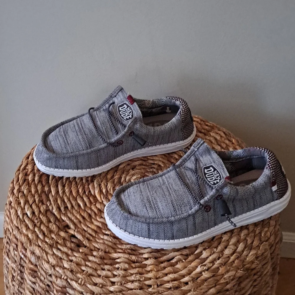Hey Dude Unisex‎ Wally Sox Stitch Casual/Athleisure Lightweight Loafers W8/Y6